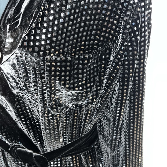 Velvet Robe Jacket - Picture 4 of 7